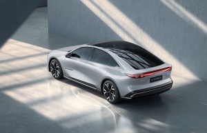 中国人保携手浙江裕菲汽车购车嘉年华